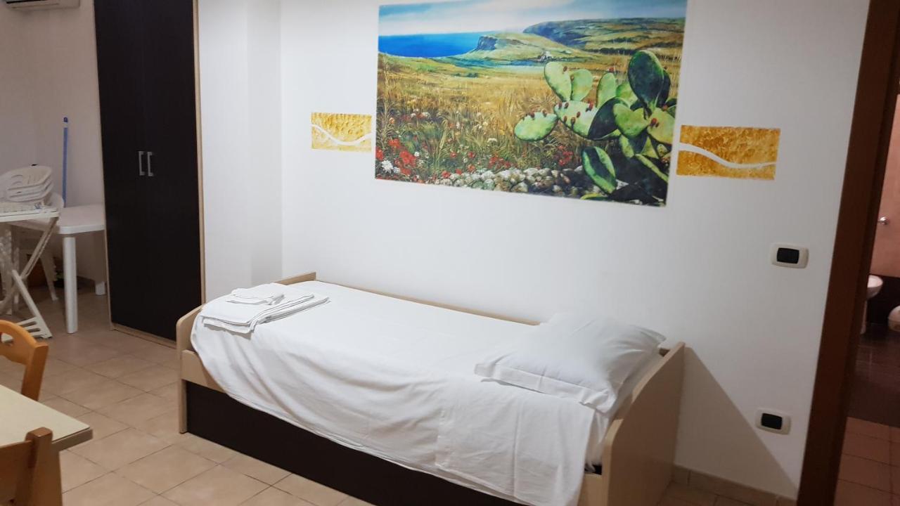 Catona House Aparthotel Otranto Bagian luar foto
